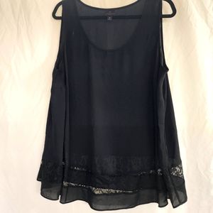 3/$15 *add to bundle for deal*   Worthington 1x black sleeveless blouse